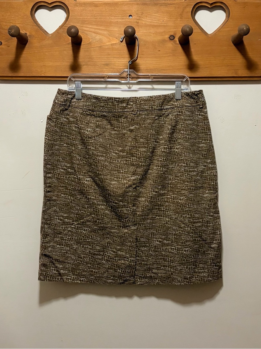 New York & Company Brown Reptile Croc Print Mini Skirt Size 12 Cotton Stretch